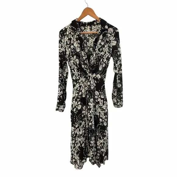 Free People Black and White Floral Long Sleeve Dress - threedaughtersproperties.com Free People Black and White Floral Long Sleeve Dress - threedaughtersproperties.com